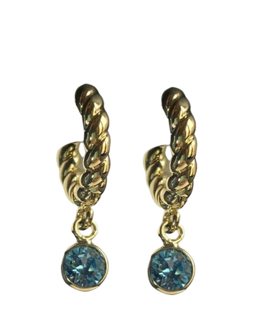 18k Gold plated earing whit blue stones